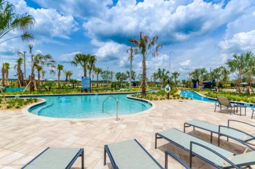 Enjoy a Holiday of a Lifetime in a Luxury Villa on Storey Lake Resort Orlando Villa 3675 - image 2