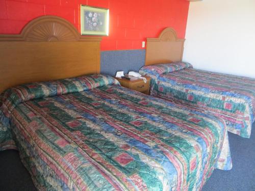 Budget Inn Adair