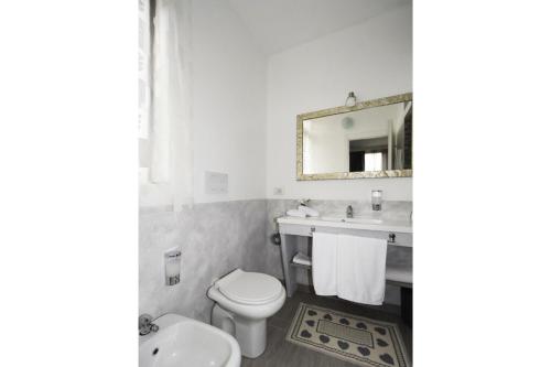 ILLUVIA affitto camere - image 6