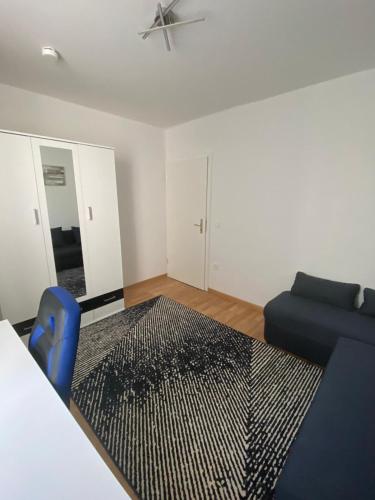 Moderne, gemutliche drei ein halb Zimmer Ferienwohnung Mainz Oberstadt mit WLAN und Parkplatz for Bu