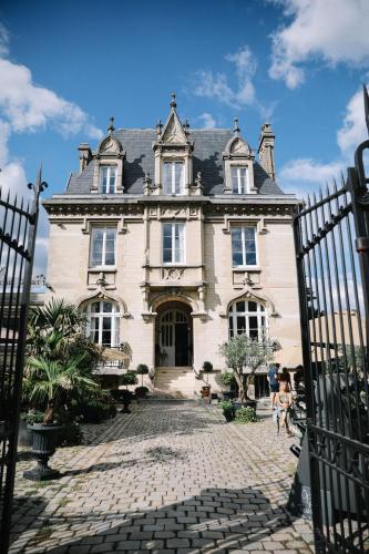 La Villa by Michel Gonet - Chambre d'hôtes - Épernay