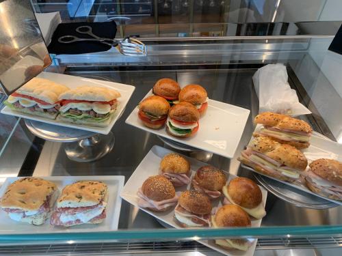 Hotel Alex - image 10