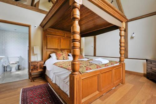 Old Oak Barn - Beautiful barn conversion with wonderful Jacuzzi hot tub in Wetheringsett
