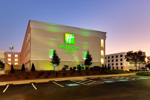 Holiday Inn Hotel & Suites Atlanta Airport-North