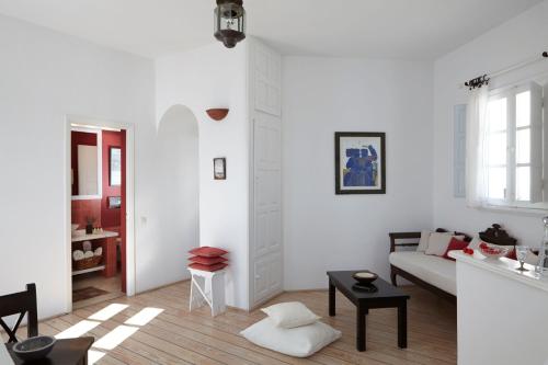 Altana Heritage Suites - main image