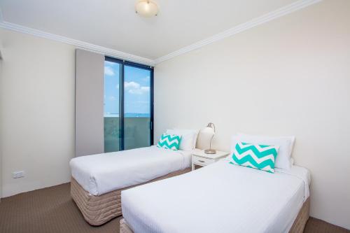 Three-Bedroom Apartment image 7