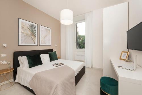 White Flat Santa Croce - image 12