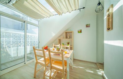 A46 - Oliveira Downtown Apartment - image 6