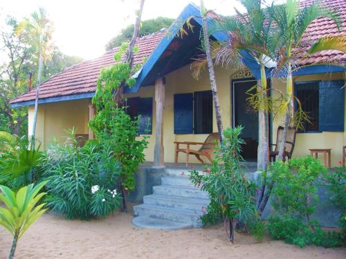 B&B Batticaloa - 15LMD Villa in Front of the Lagoon - Bed and Breakfast Batticaloa