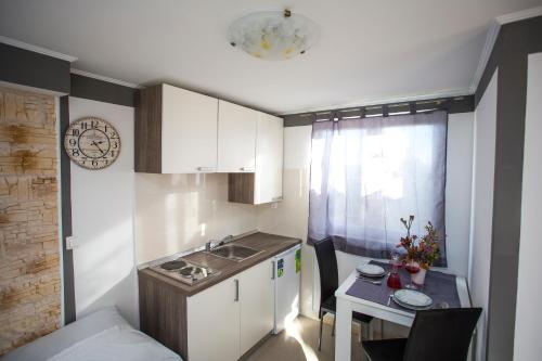 Apartments Vukman - image 2