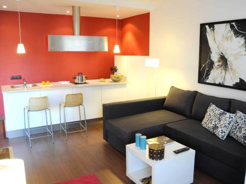 Your Home in Barcelona Apartments - image 3