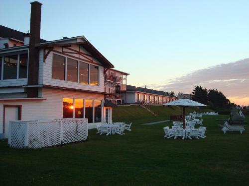 ทางเข้า, Hotel Motel Belle Plage in มาเทน (QC)