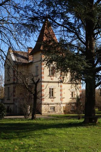 Petit château Le Piot - Accommodation - Fleurance