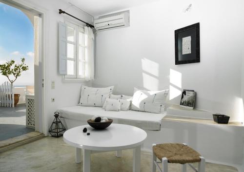 Altana Heritage Suites - image 5