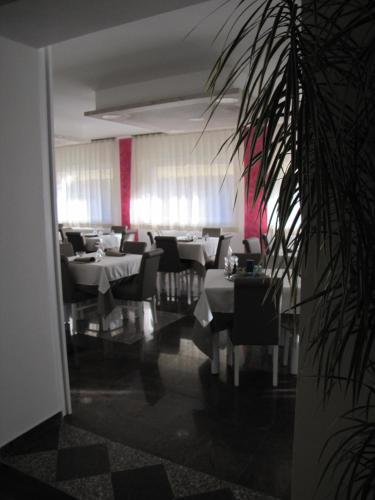Hotel Scaranò - image 10