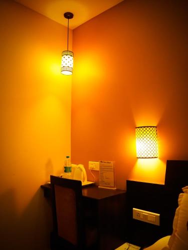 Superior Double Room image 8