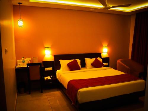 Superior Double Room image 7