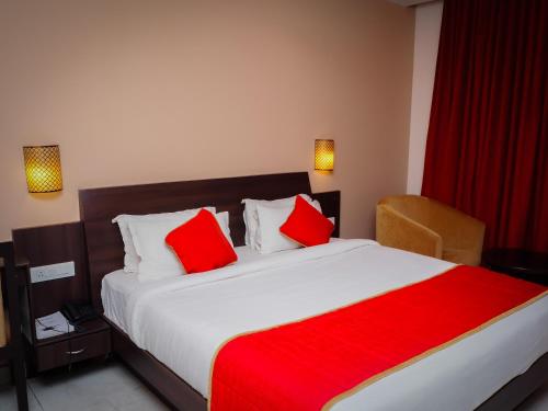 Superior Double Room image 6