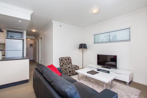 Two-Bedroom Apartment with Two Bathrooms image 10