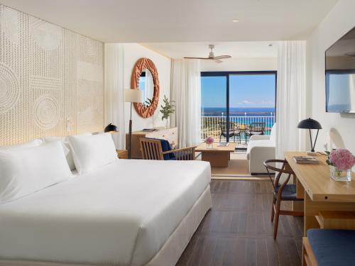 Junior Suite Mare (2 Adults + 2 Children up to 11 years)