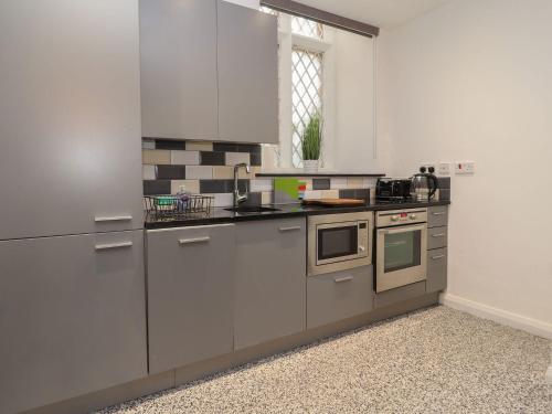 Memorial Building in 魯思因