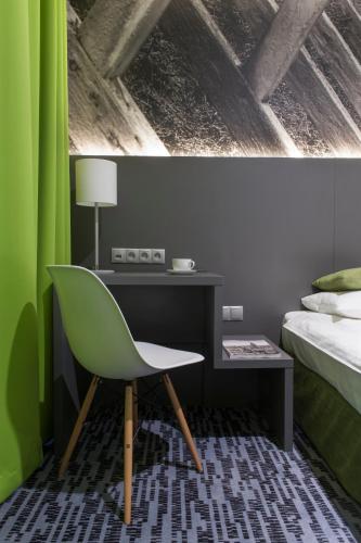 1 twin bed