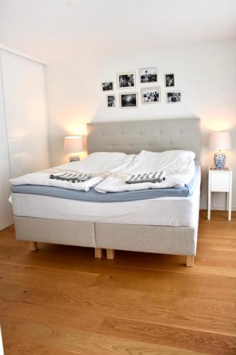 Modern Apartment including Home Office for WEF2021