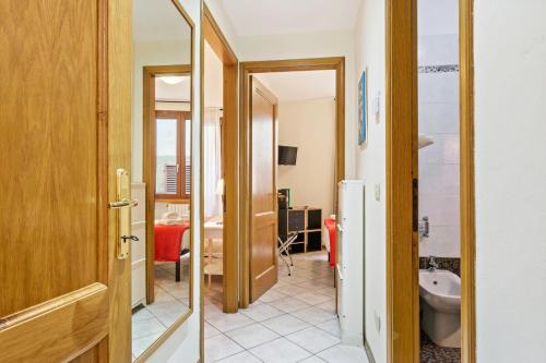 Borgo Pinti Cozy Flat - image 9