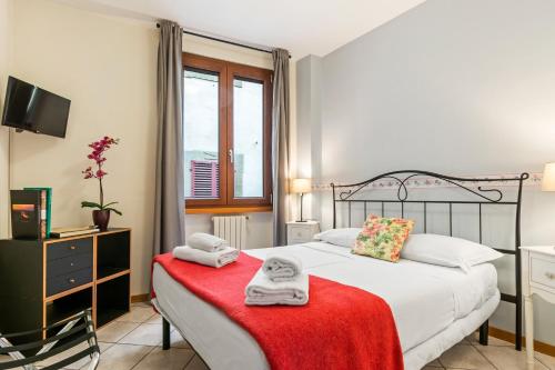GuestHost - Borgo Pinti Cozy Flat, Флоренция