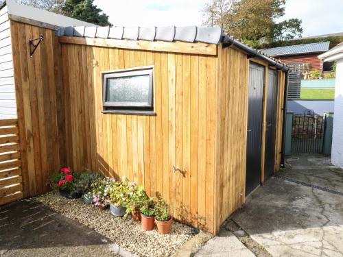 Hazel Nook - image 6