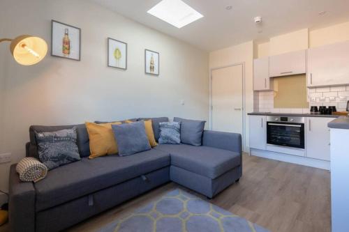 Apartment 3, Isabella House, Aparthotel, By RentMyHouse