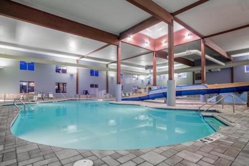 Holiday Inn Express Wisconsin Dells