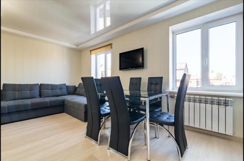 keuken, Luxury 2-bedroom Most City Area, center in Dnipro