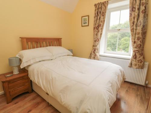Red Squirrel Cottage 5 Biddlestone - image 10