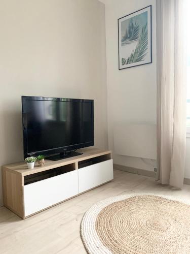 Studio 30m2 - Au pied de la Gare - PARKING, Cergy (foto 6)