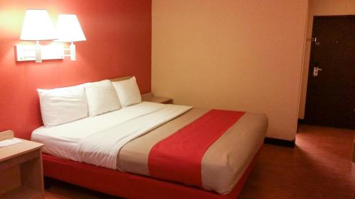 Motel 6 Elk City, Ok in Elk City, USA