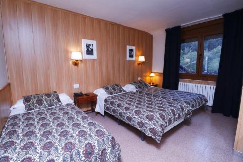 Hotel Comapedrosa - image 3