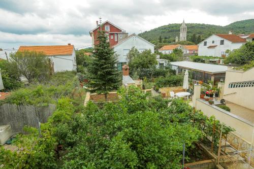 Apartments Maslina Božava