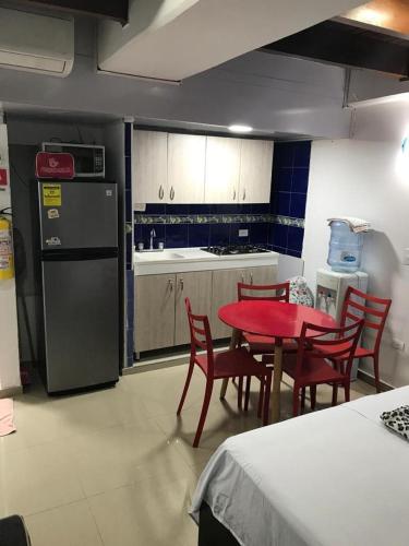 Studio Apartment image 7