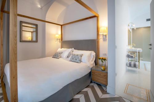 SorrentoVibes - Luxury Suite with Terrace, Sant'Agnello