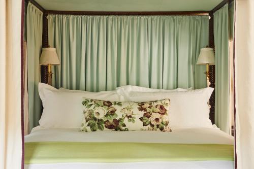 The Mayflower Inn & Spa, Auberge Collection