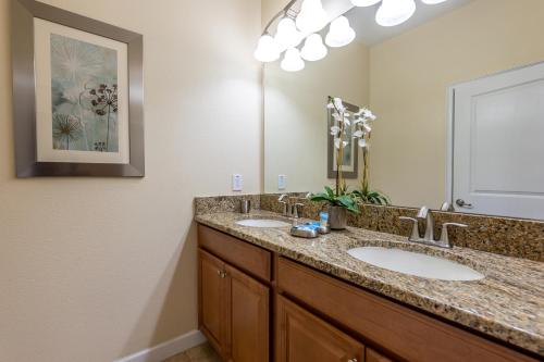 3193SL townhouse - image 2