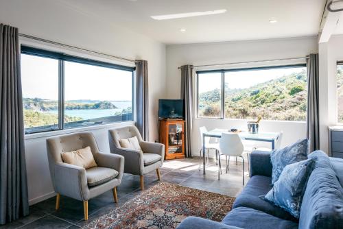 Delamore Cove - Kowhai / You've Got It Maid