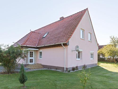 Cozy Farmhouse in Benenden with Terrace