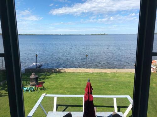 . Entire waterfront cottage in carrying place