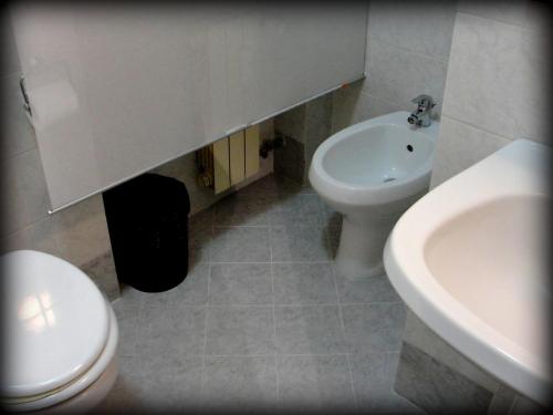 Sergio Tourist Rental close Tiburtina Station, Roma (foto 7)