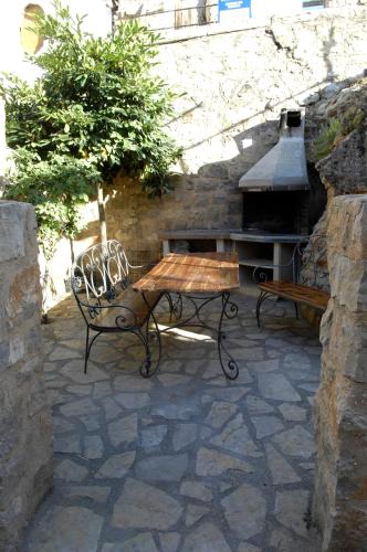 حديقة, Casa Juan in Orihuela Del Tremedal