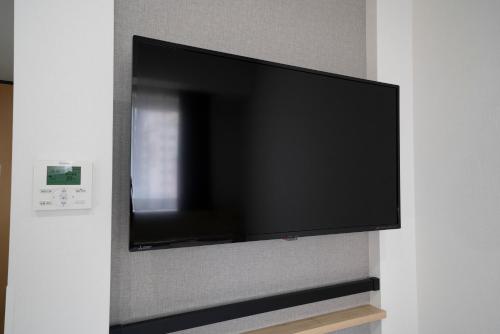 Single Room - Non-Smoking image 1