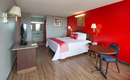 Motel 6 Macon GA South – Macon, GA