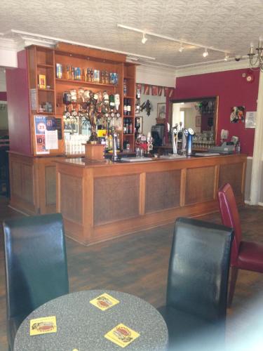 Holliers Hotel - image 13